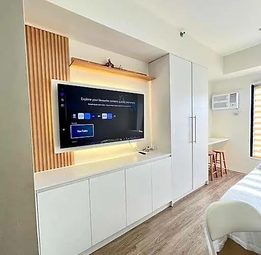 Cebusurestay - The Median Hotel Cebu