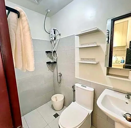 Cebusurestay - The Median Cebu