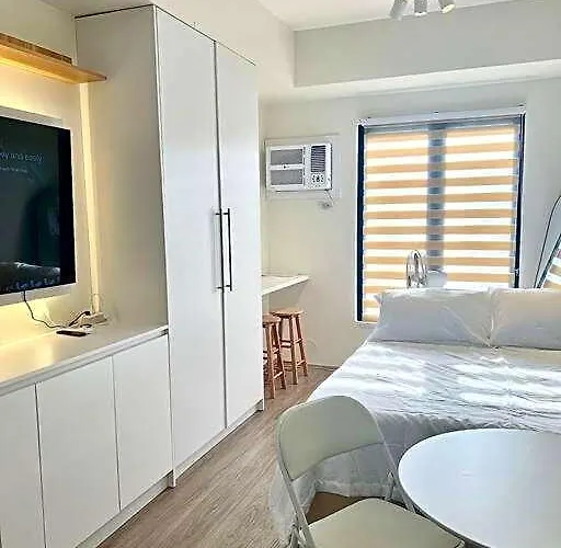 Hotel Cebusurestay - The Median