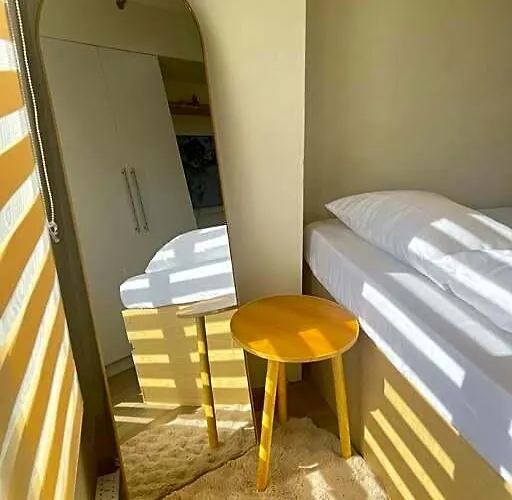 Cebusurestay - The Median Hotel Cebu
